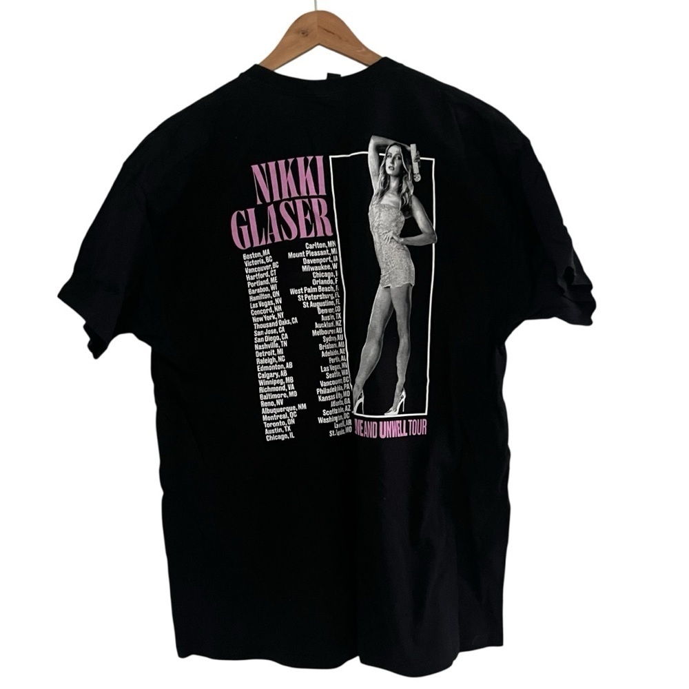 Nikki Glaser Alive And Unwell Tour Sz XL 2025 Merch T-Shirt Casual Unisex TShirt
